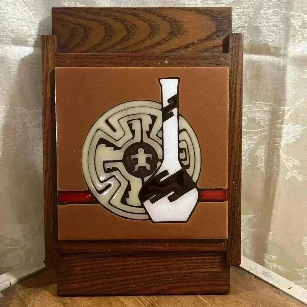 Vintage Wooden and Ceramic Tile Trivet